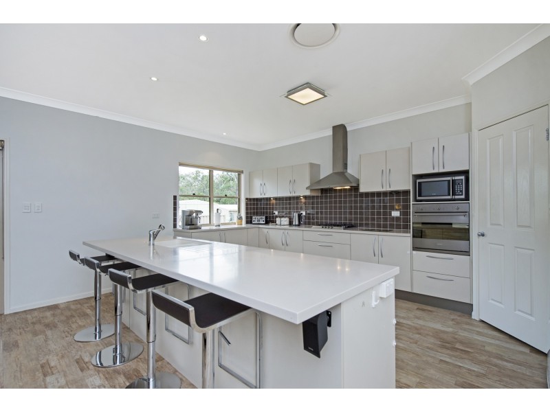 49-55 Racecourse Pl, Tamborine QLD 4270