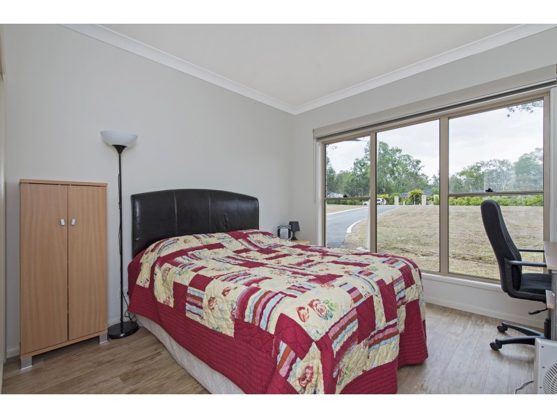 49-55 Racecourse Pl, Tamborine QLD 4270