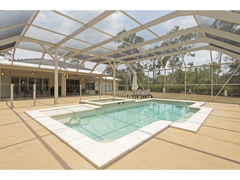 49-55 Racecourse Pl, Tamborine QLD 4270