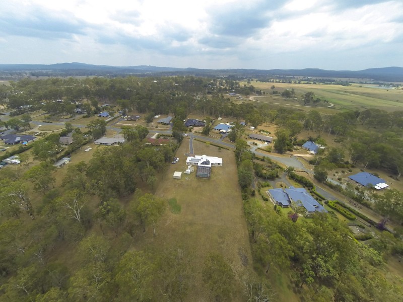49-55 Racecourse Pl, Tamborine QLD 4270