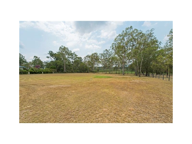 49-55 Racecourse Pl, Tamborine QLD 4270