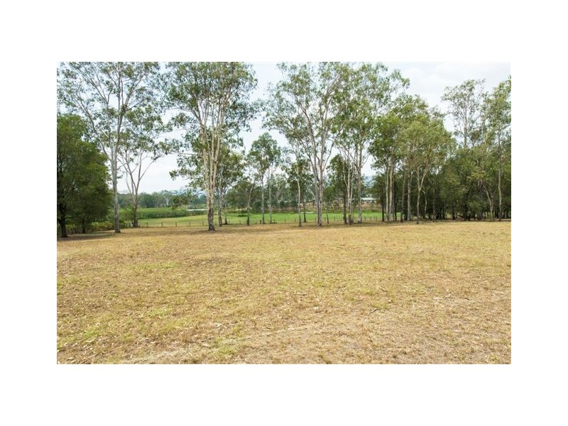 49-55 Racecourse Pl, Tamborine QLD 4270