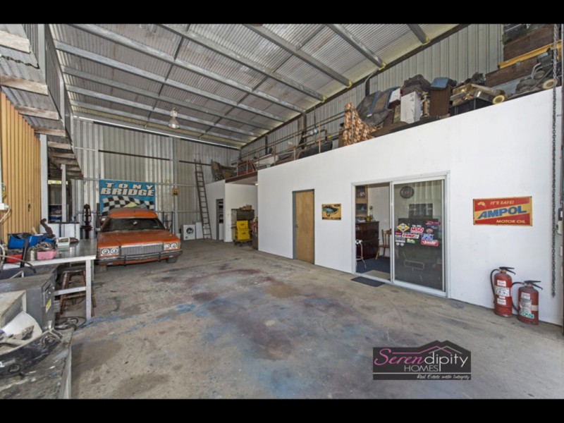 31 Shaws Pocket Rd, Luscombe QLD 4207