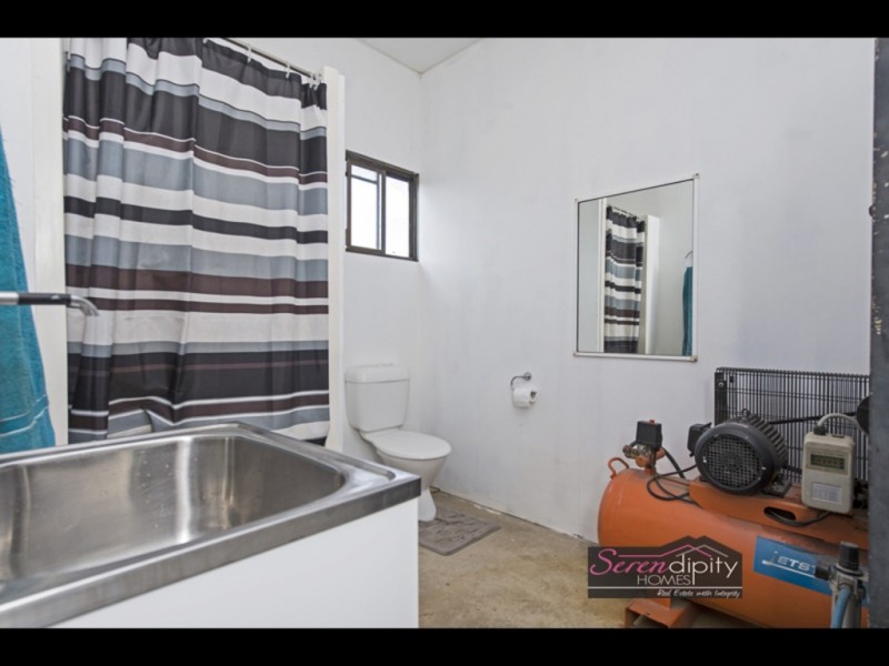 31 Shaws Pocket Rd, Luscombe QLD 4207