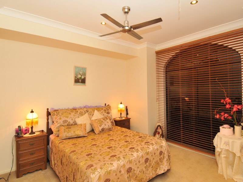31 The Avenue, Windaroo QLD 4207
