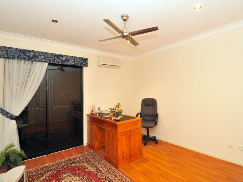 31 The Avenue, Windaroo QLD 4207