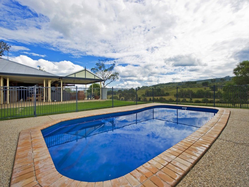 528 Sandy Creek Rd, Josephville QLD 4285