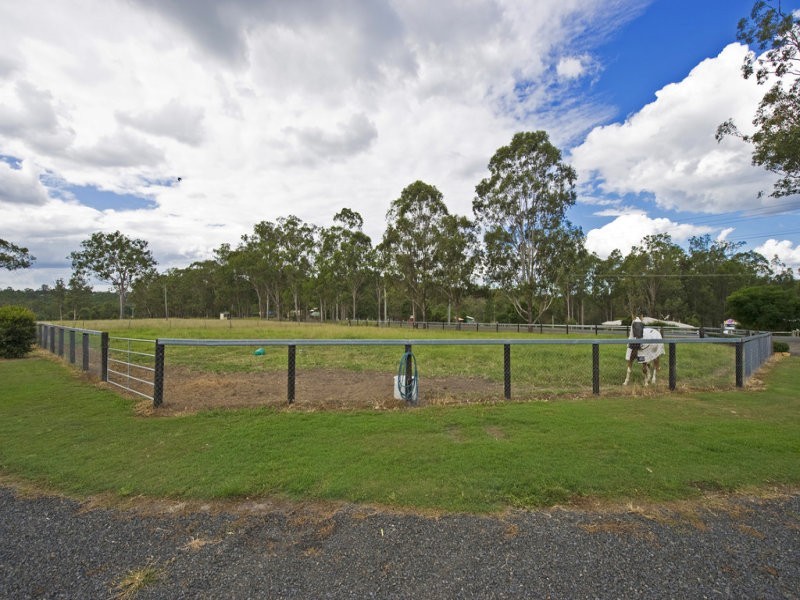 528 Sandy Creek Rd, Josephville QLD 4285