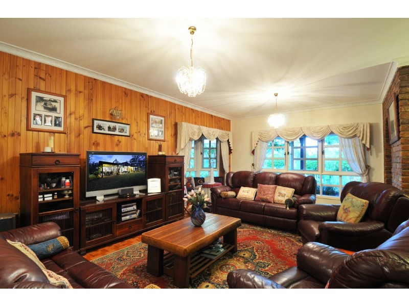 148 Flagstone Creek Rd, Mundoolun QLD 4285