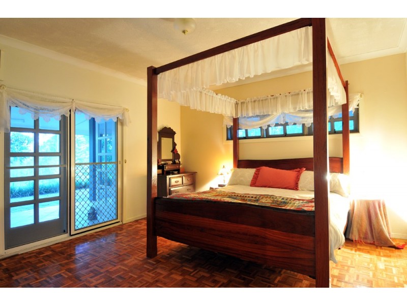 148 Flagstone Creek Rd, Mundoolun QLD 4285