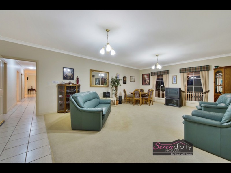 56-62 Walnut Rd, Tamborine QLD 4270