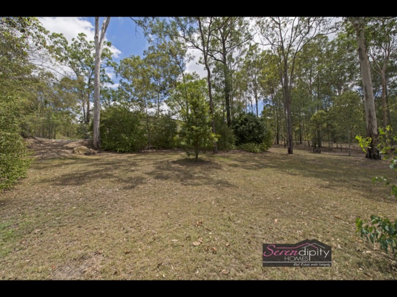9-11 Kestrel Ct, Tamborine QLD 4270