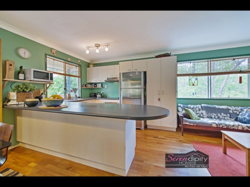 9-11 Kestrel Ct, Tamborine QLD 4270