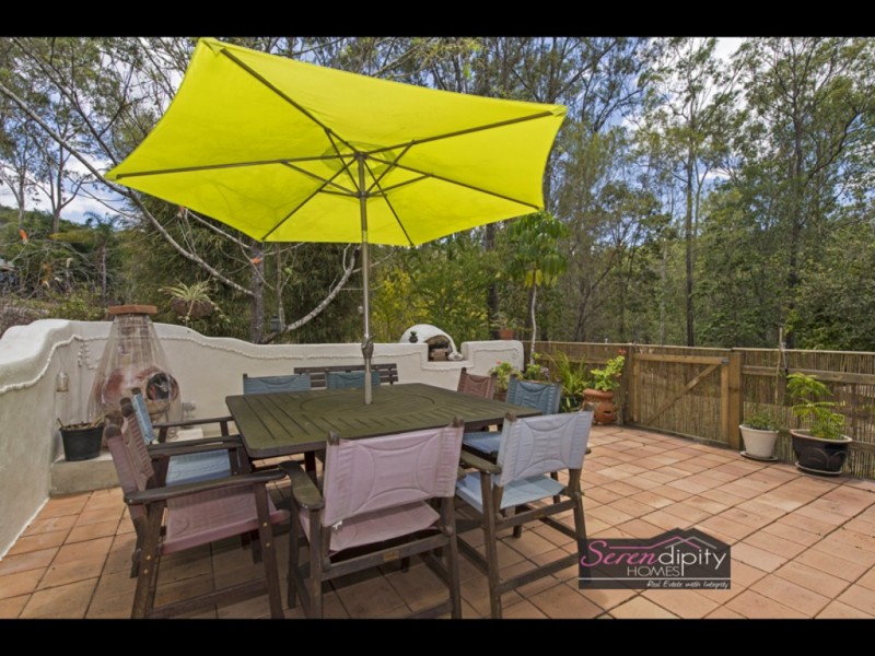 9-11 Kestrel Ct, Tamborine QLD 4270