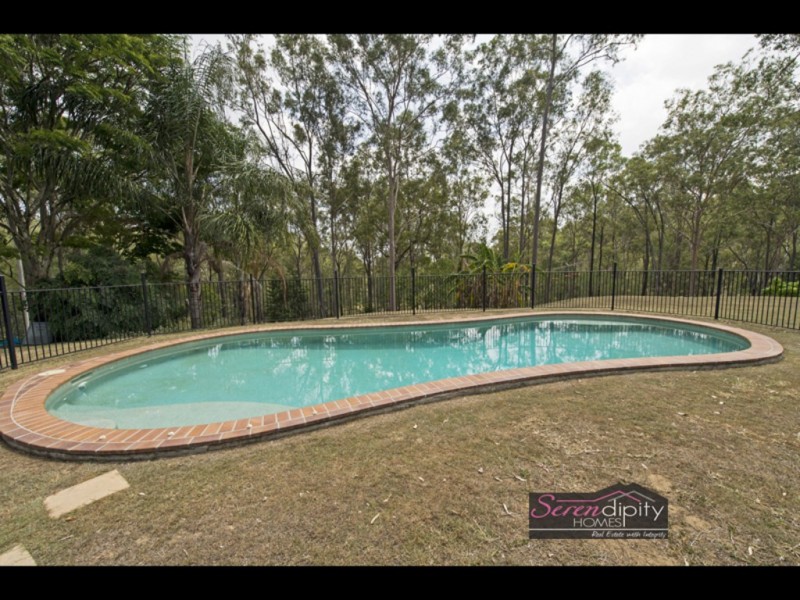 122 Naylor Dr, Tamborine QLD 4270