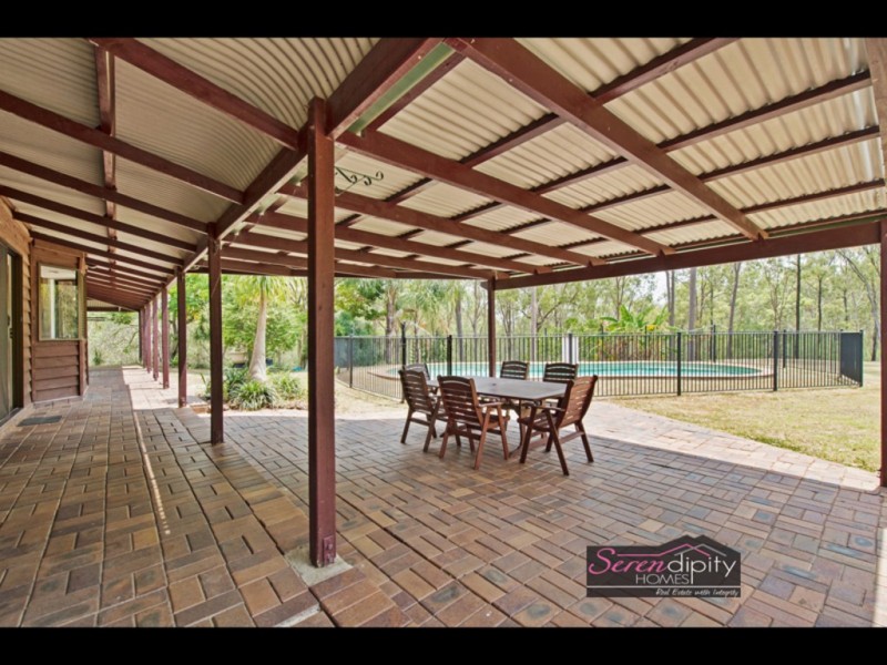 122 Naylor Dr, Tamborine QLD 4270