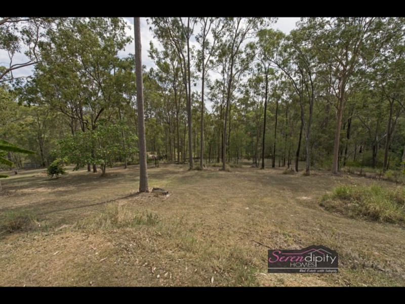 122 Naylor Dr, Tamborine QLD 4270