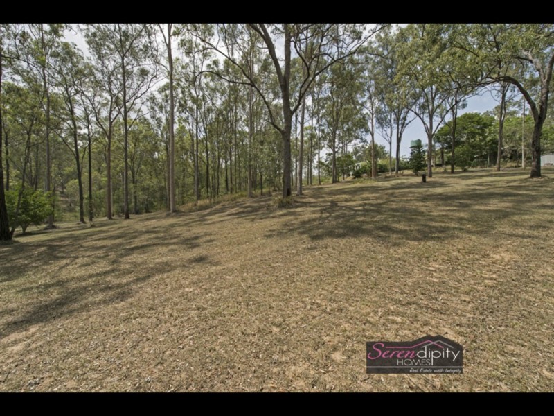 122 Naylor Dr, Tamborine QLD 4270