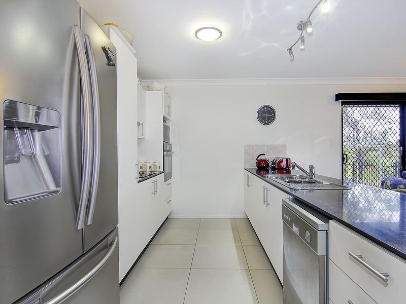 14-16 Borrowdale Ct, Mundoolun QLD 4285