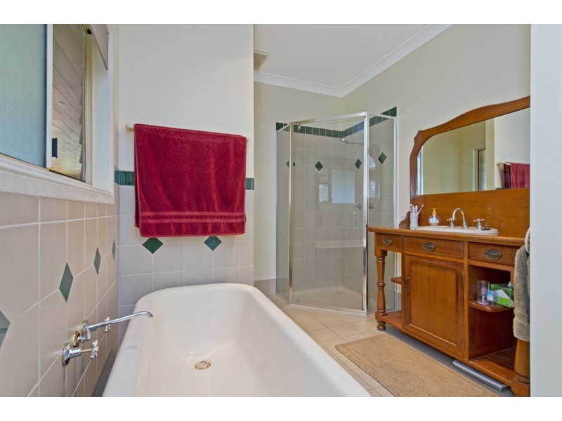 49 Sundown Crt, Tamborine QLD 4270