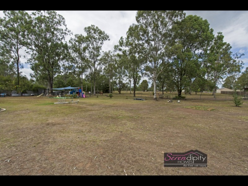 35-43 Featherstone Rd, Chambers Flat QLD 4133