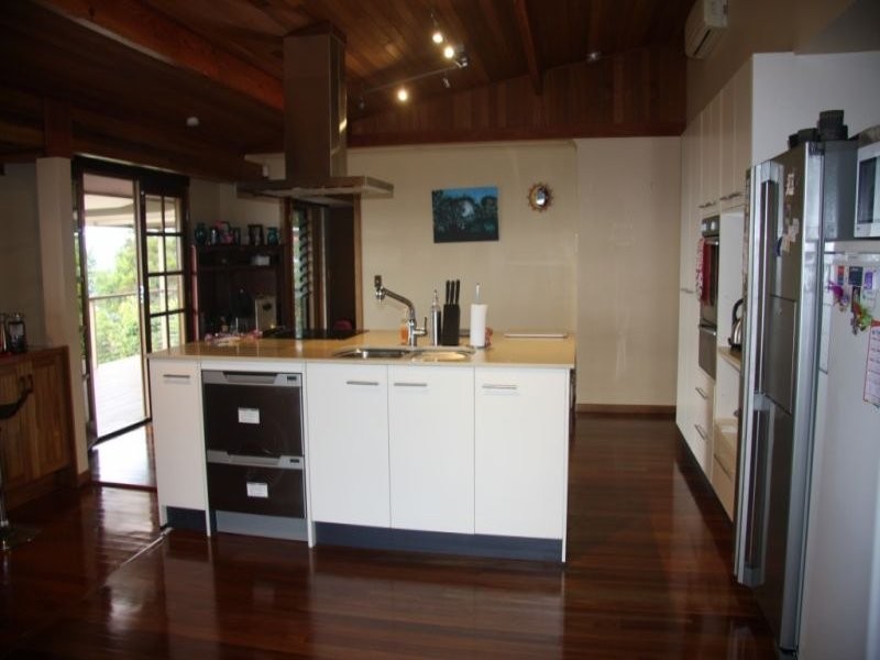 2-4 Ocean View Parade, Tamborine Mountain QLD 4272