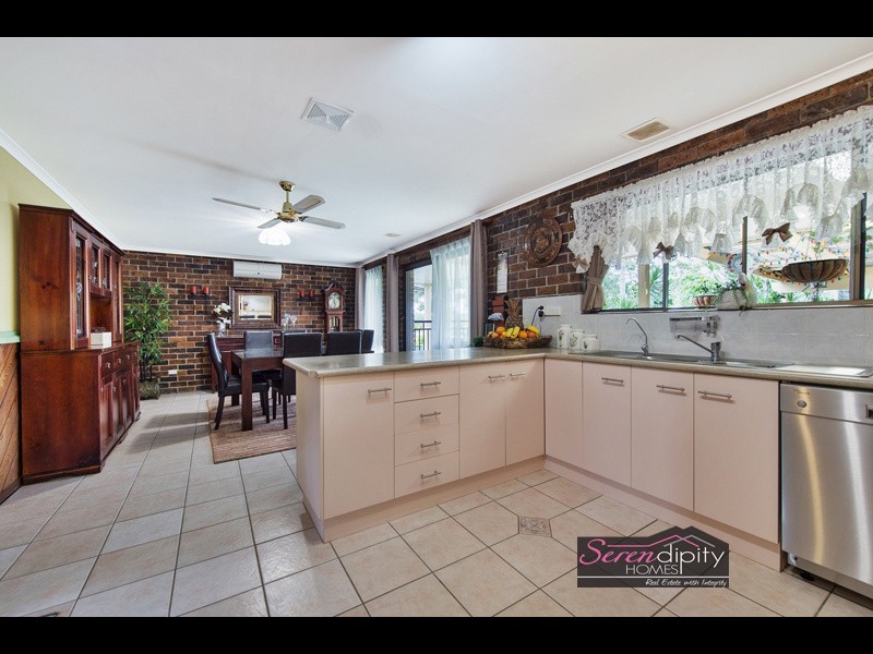 5 Winona St, Shailer Park QLD 4128