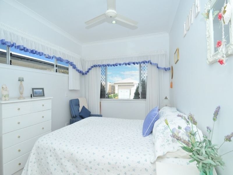 18 Opal Garden/42 Bottlebrush Dr, Logan Village QLD 4207 Serendipity