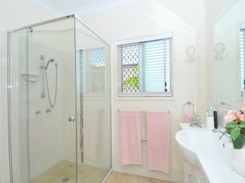 18 Opal Garden/42 Bottlebrush Dr, Logan Village QLD 4207 Serendipity