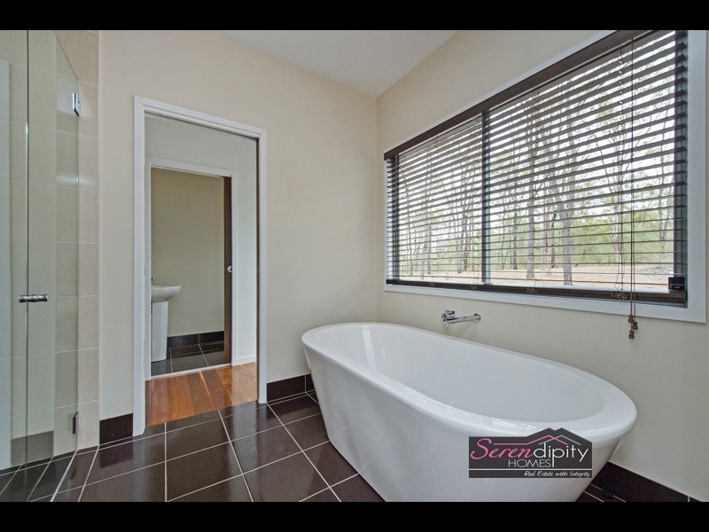134 Pendennis Rd, Tamborine QLD 4270