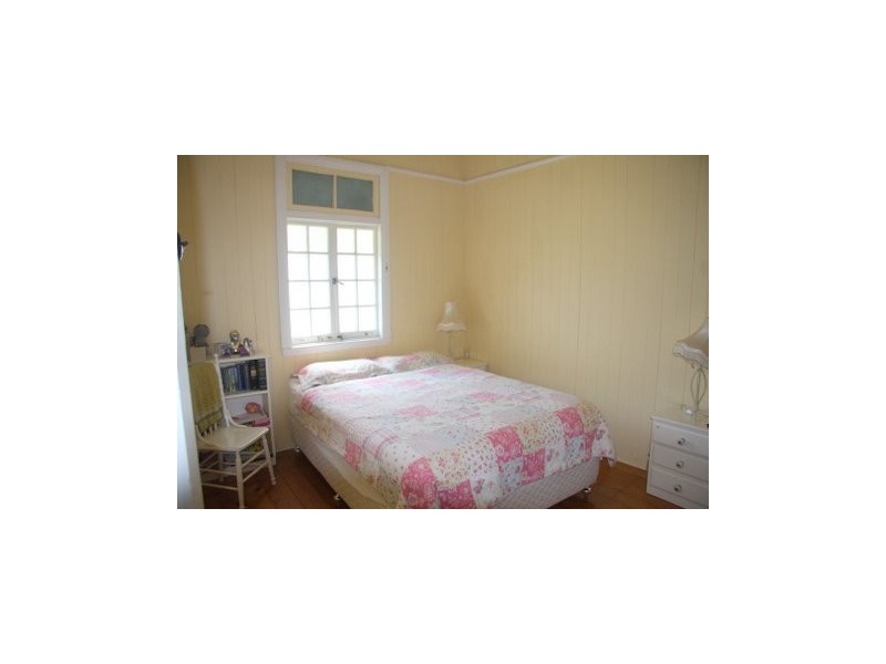 11-29 Holt Rd, Tamborine Mountain QLD 4272