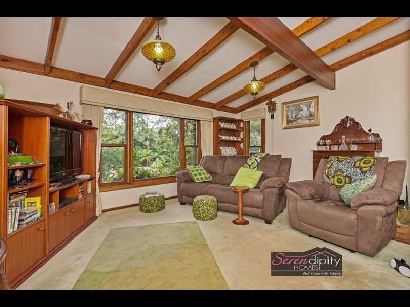 7 Moreton Bay Ave, Tamborine Mountain QLD 4272