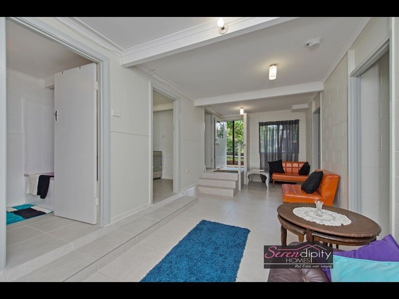 7 Moreton Bay Ave, Tamborine Mountain QLD 4272