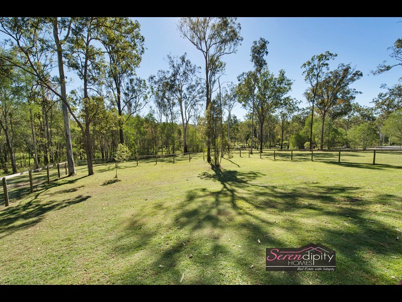 44 Tuggerah Gr, Tamborine QLD 4270