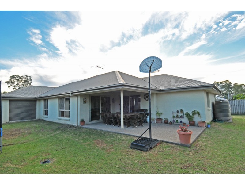 8 Kilkivan Dr, Ormeau QLD 4208