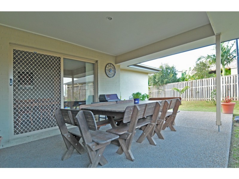 8 Kilkivan Dr, Ormeau QLD 4208