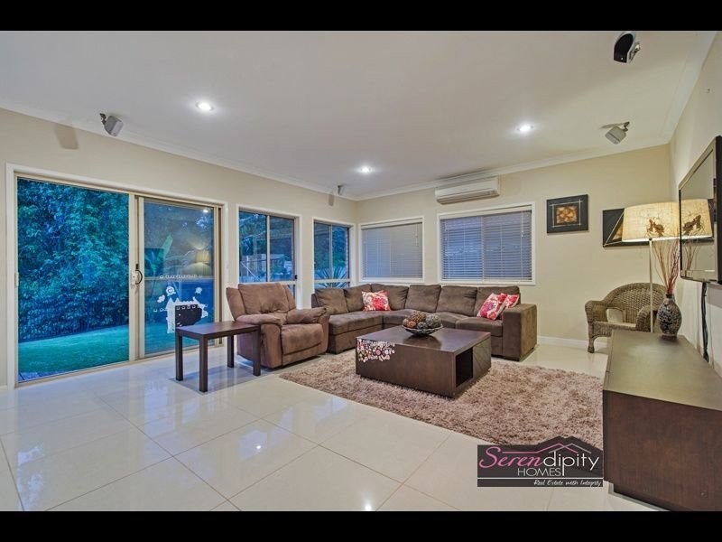 36 Riverbend Dr, Canungra QLD 4275