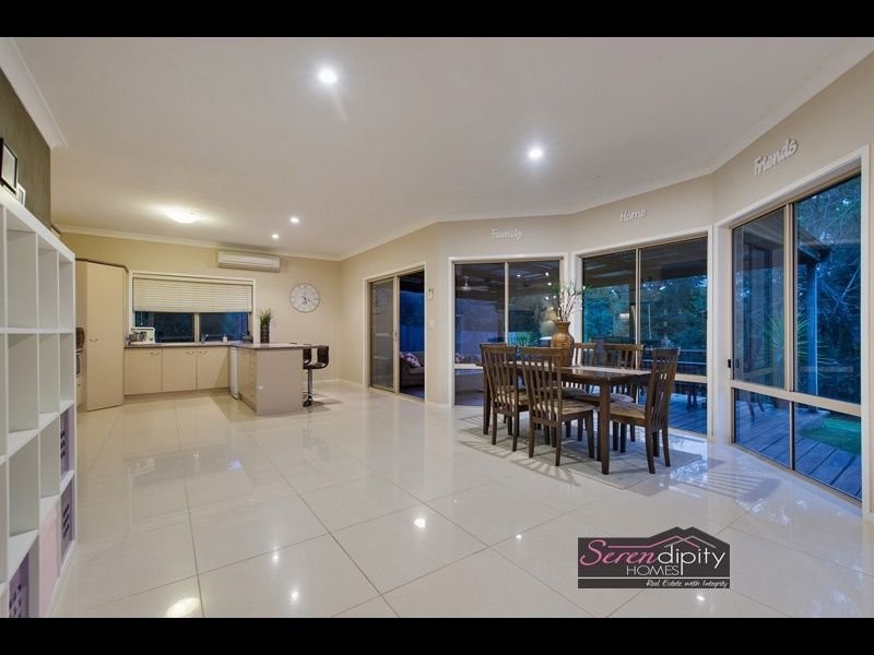 36 Riverbend Dr, Canungra QLD 4275