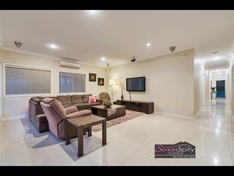 36 Riverbend Dr, Canungra QLD 4275
