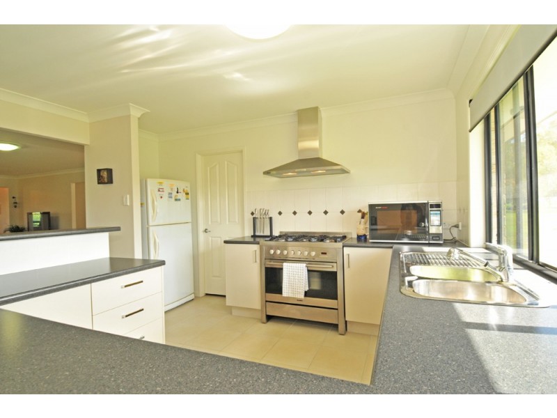 73-79 Munstervale Rd, Tamborine QLD 4270