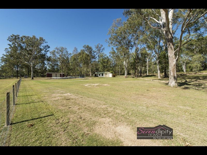 202-212 Boomerang Rd, Tamborine QLD 4270