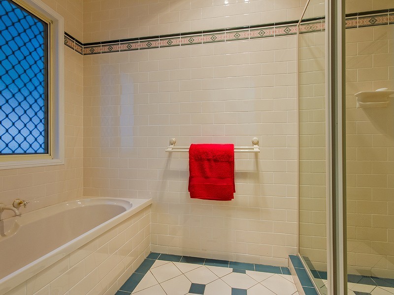 139 Elevation Dr, Wongawallan QLD 4210