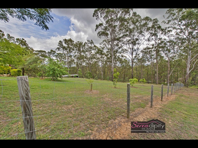 411-421 Dennis Rd, Cedar Vale QLD 4285