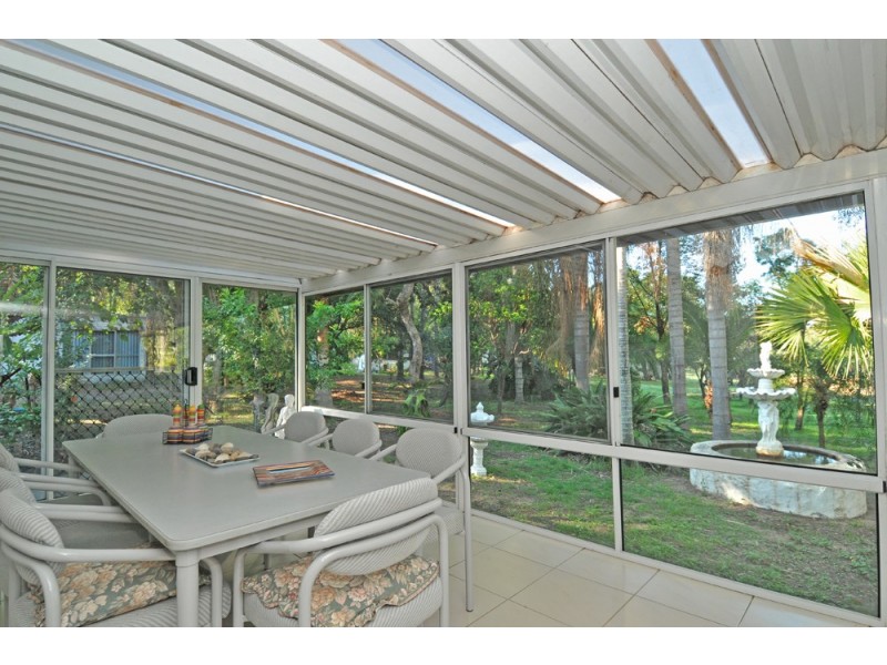 73 Stringybark Rd, Tamborine QLD 4270