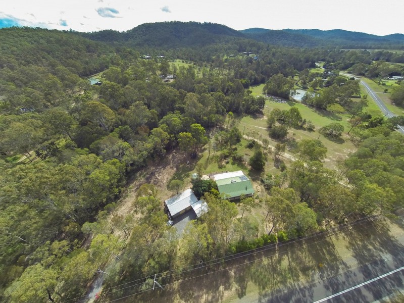 250 Veivers Rd, Cedar Creek QLD 4207