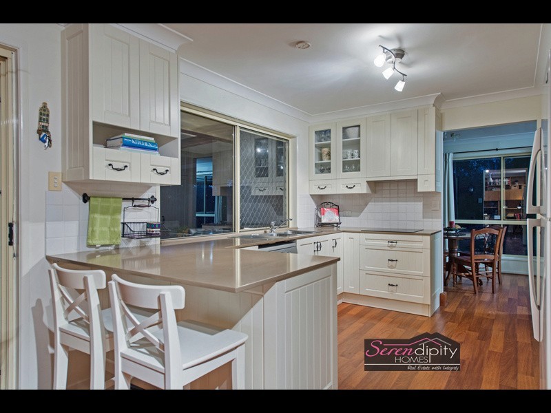 250 Veivers Rd, Cedar Creek QLD 4207