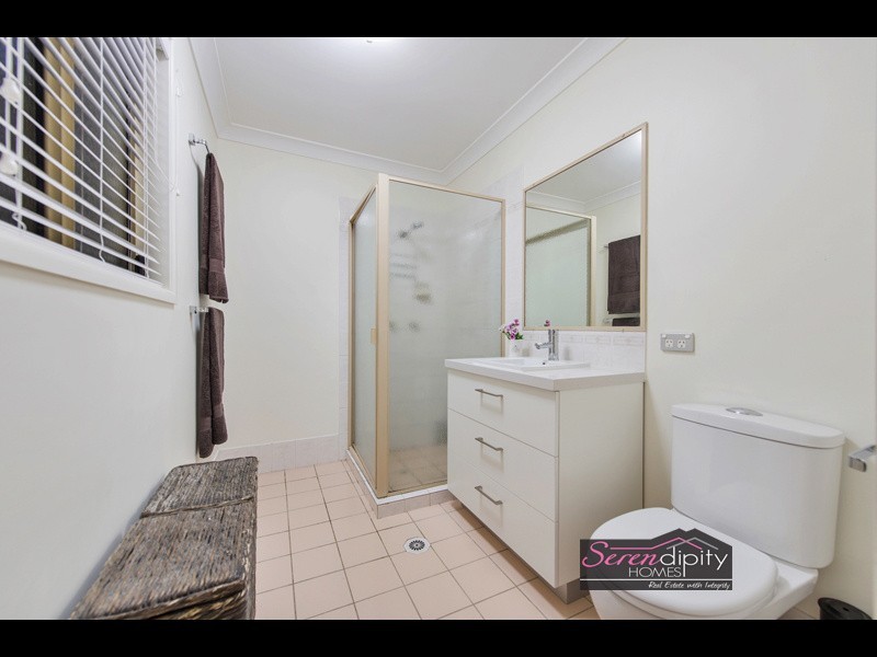 250 Veivers Rd, Cedar Creek QLD 4207