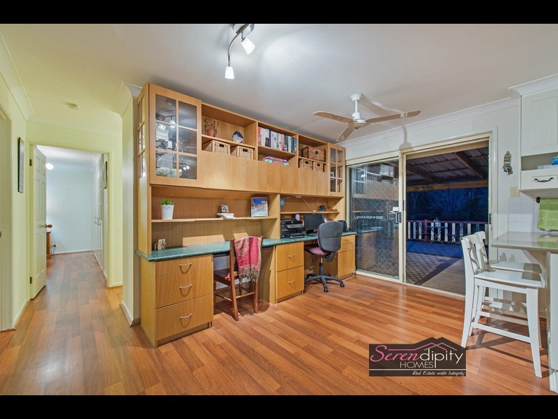 250 Veivers Rd, Cedar Creek QLD 4207
