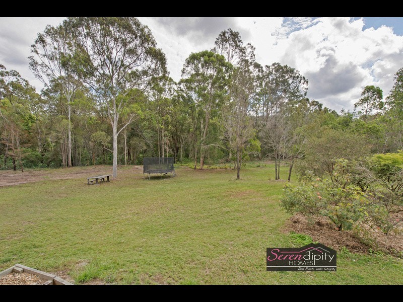 250 Veivers Rd, Cedar Creek QLD 4207