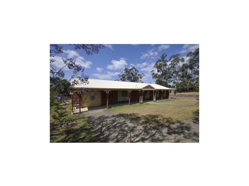135 Sundown Crt, Tamborine QLD 4270